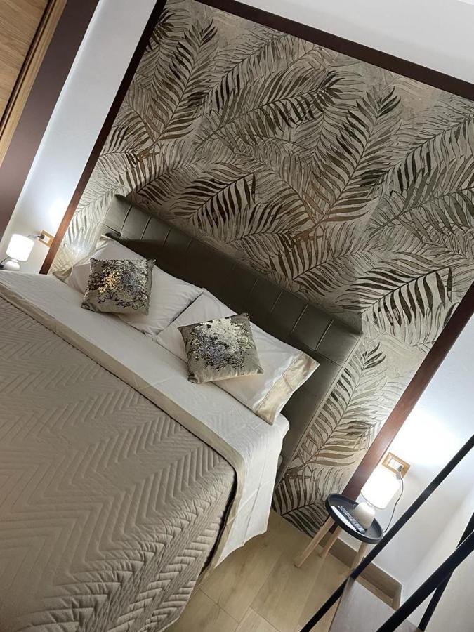 Residence Gordon Carini Luaran gambar