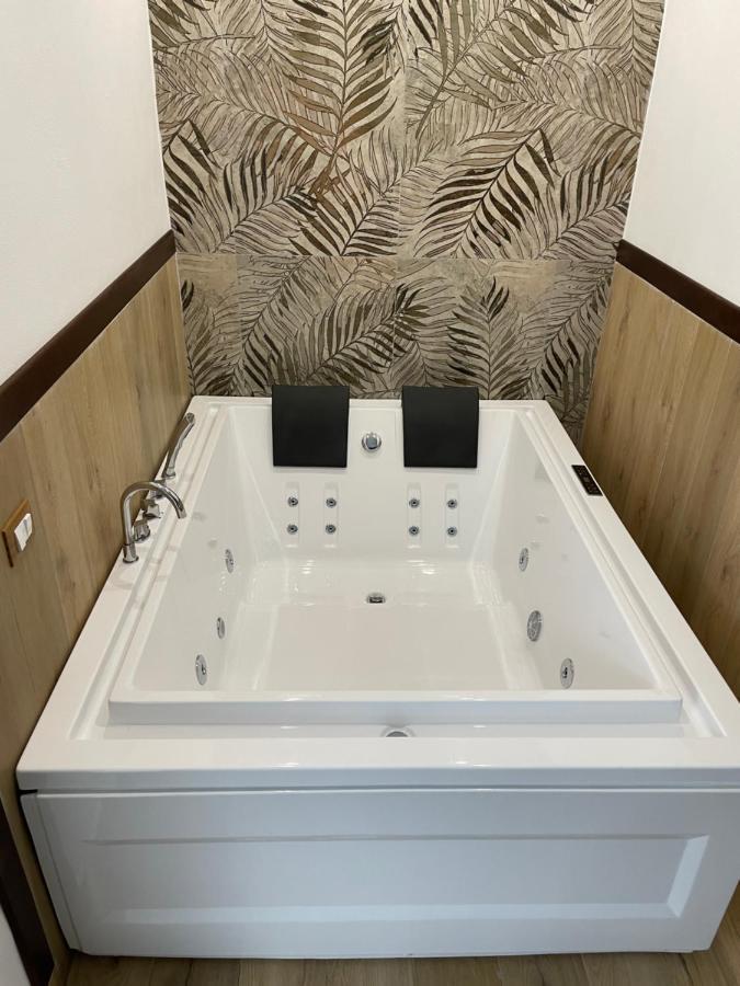 Residence Gordon Carini Luaran gambar